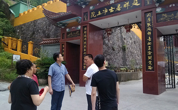 乐清普查人口_乐清赵培辰生活照(3)